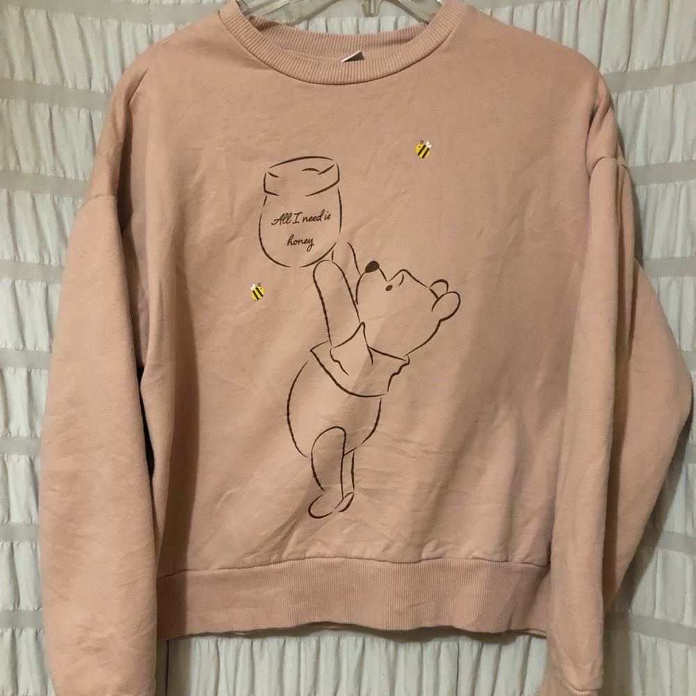 Pooh bear women’s Crewneck - blush pink